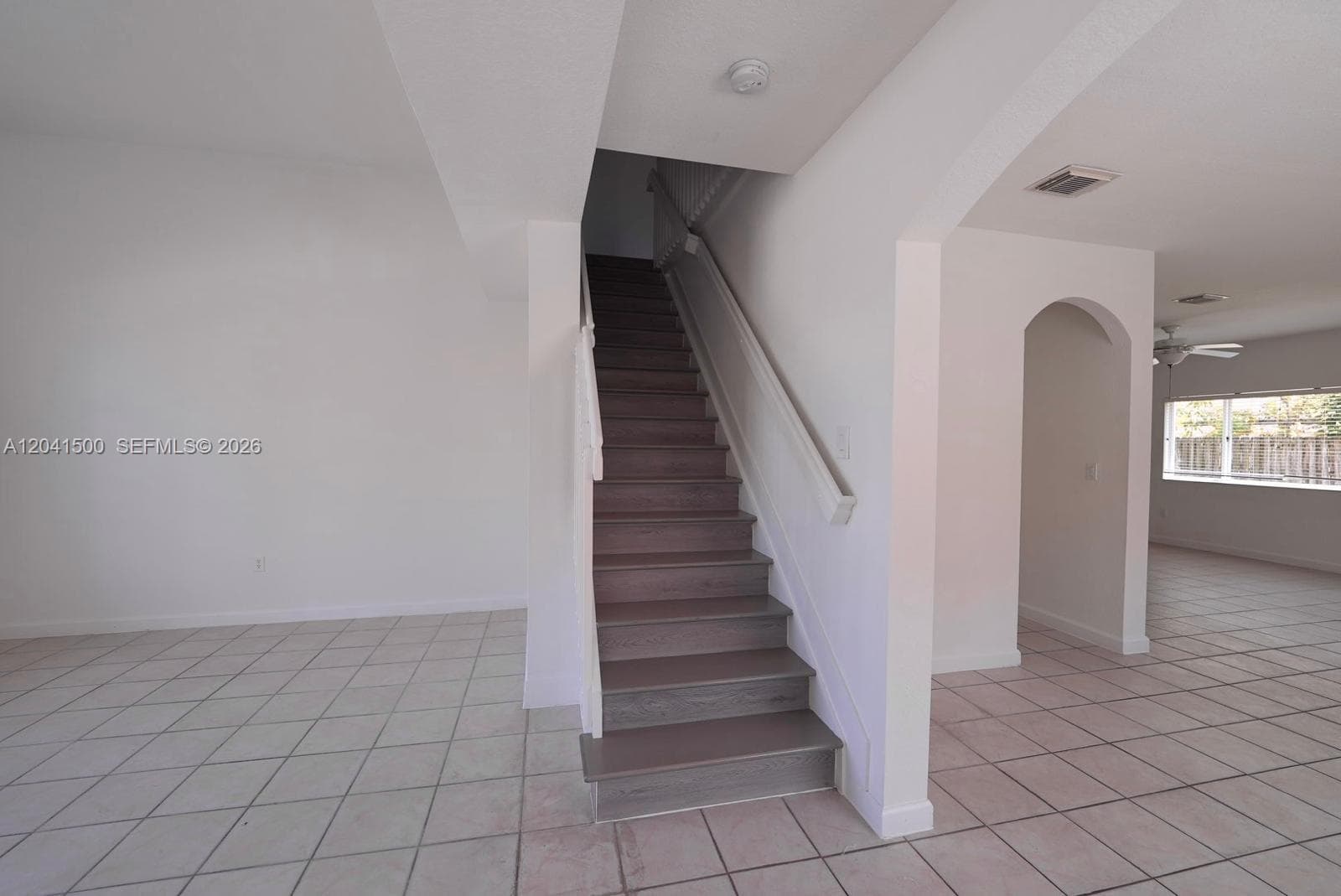 8836 SW 221 TERR, Miami, FL 33190 photo 4
