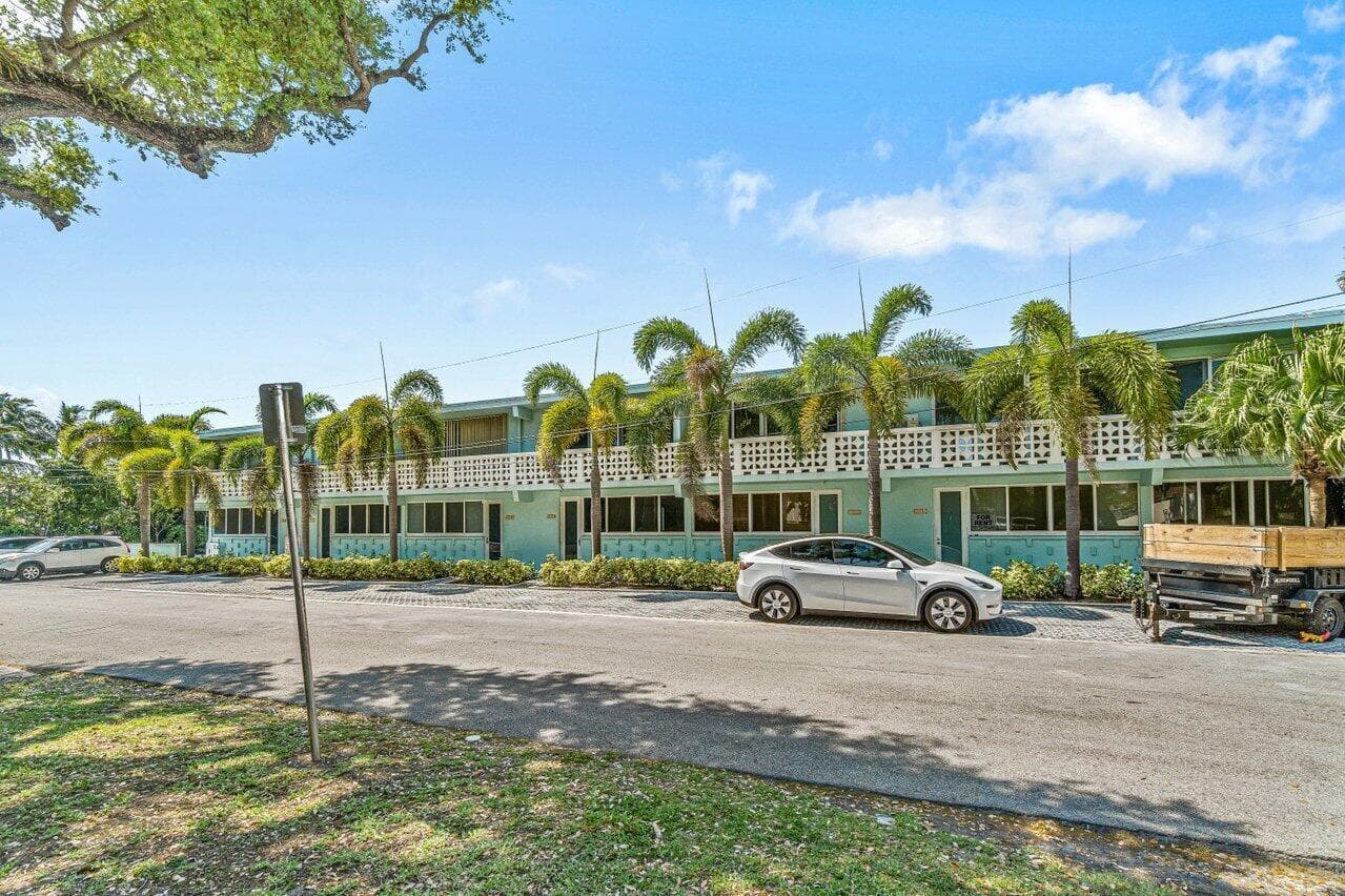 65 SE Spanish Trail # 2020, Boca Raton, FL 33432 photo 2