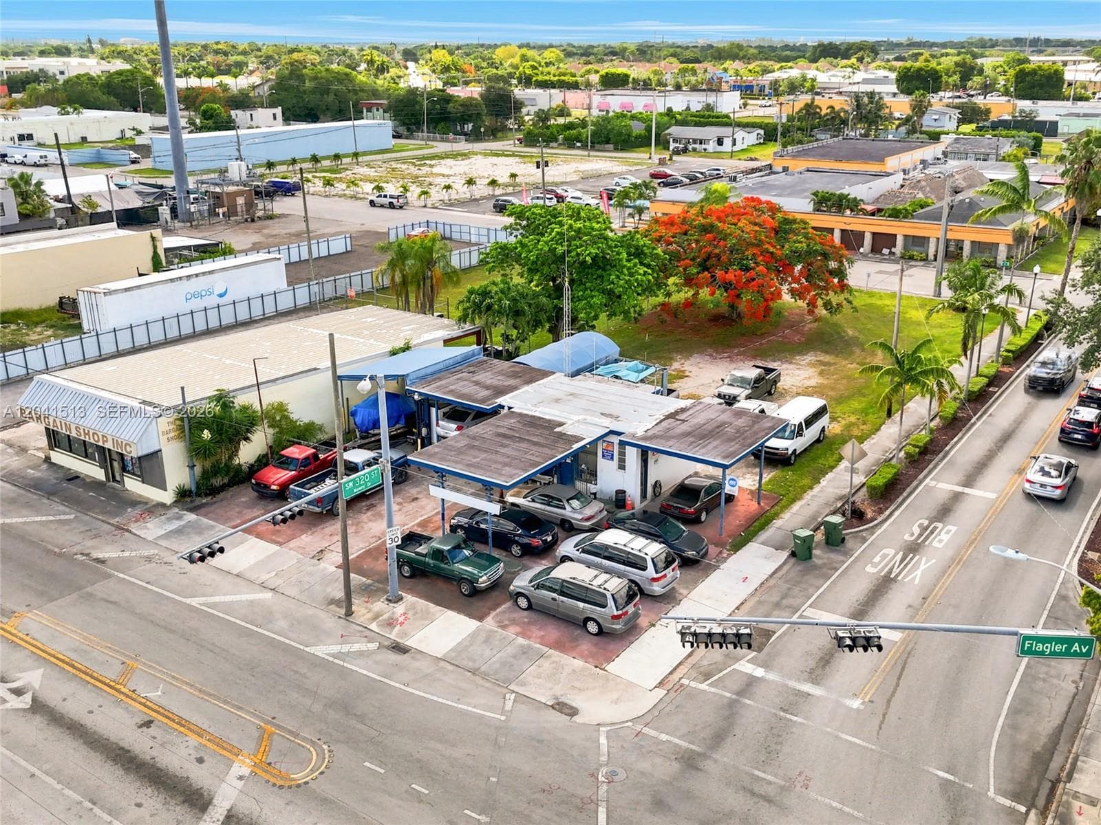 3 N Flagler Ave, Homestead, FL 33030 photo 2