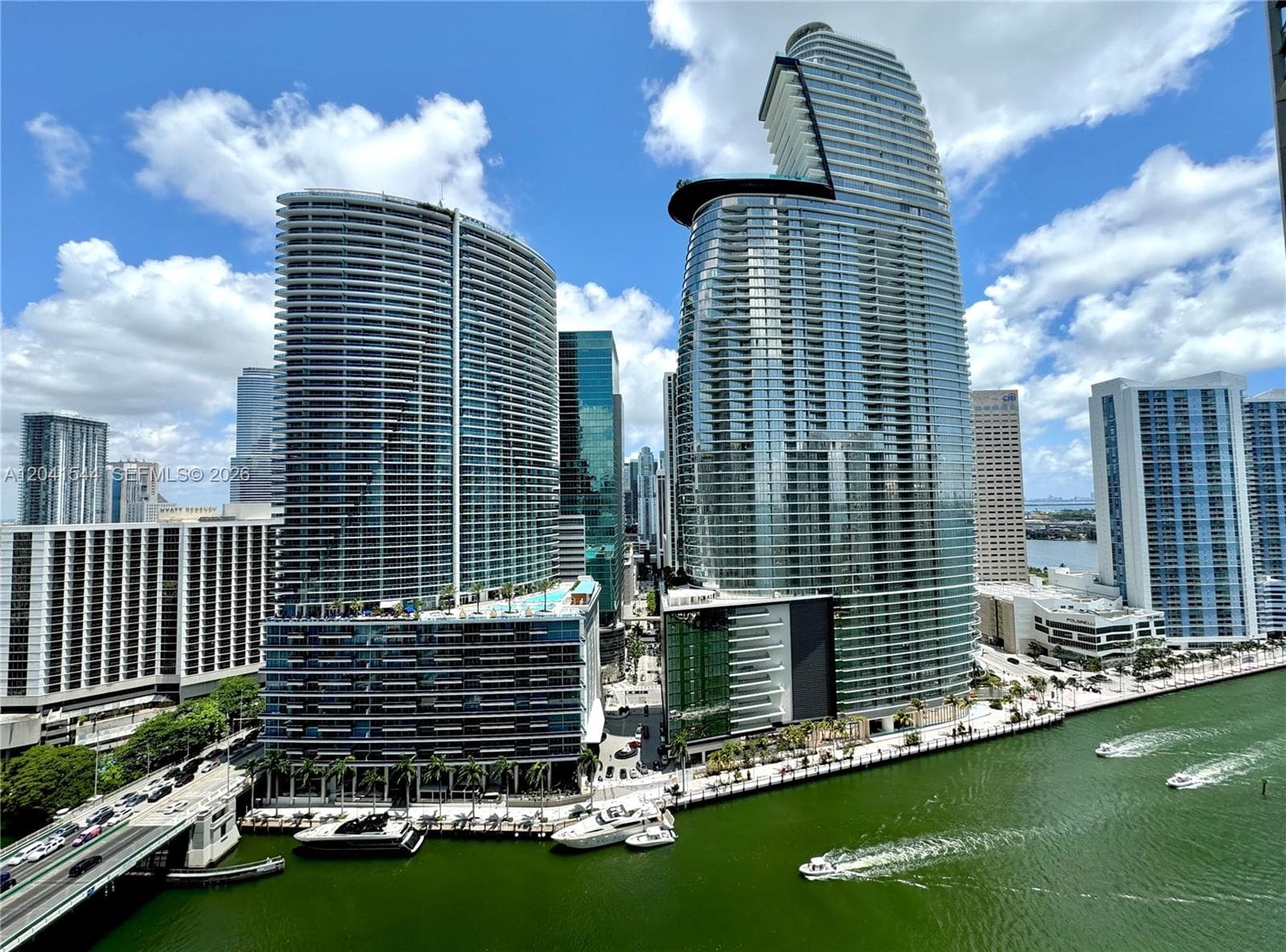 475 Brickell Ave # 2512, Miami, FL 33131 photo 2