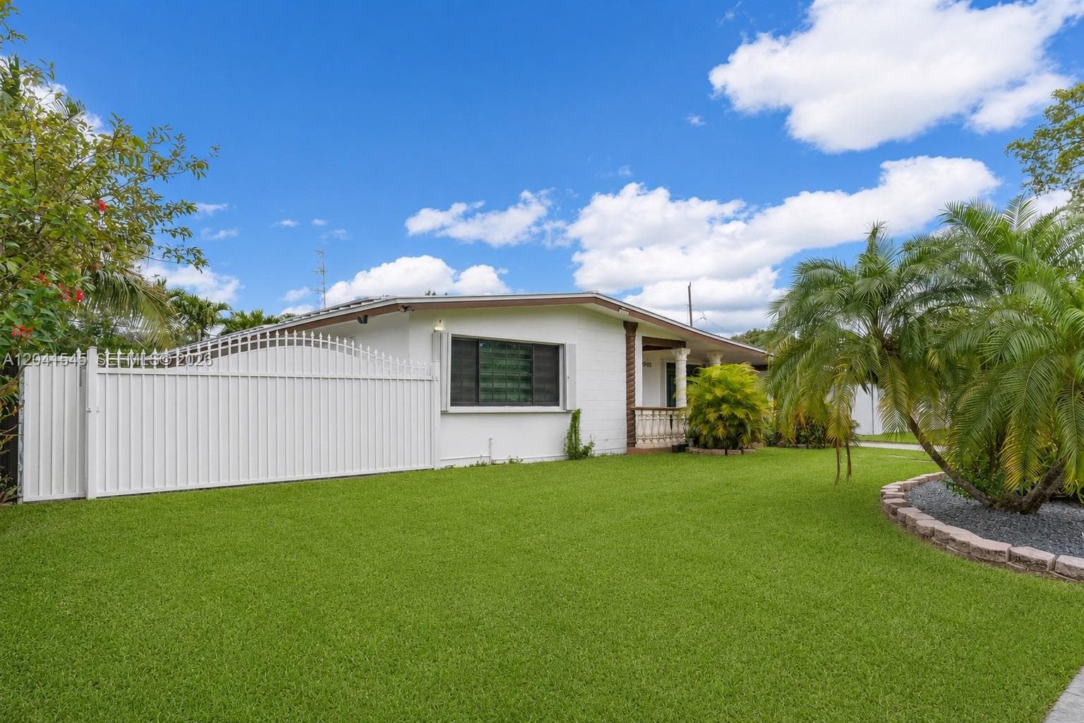 18670 Belview Dr, Cutler Bay, FL 33157 photo 3