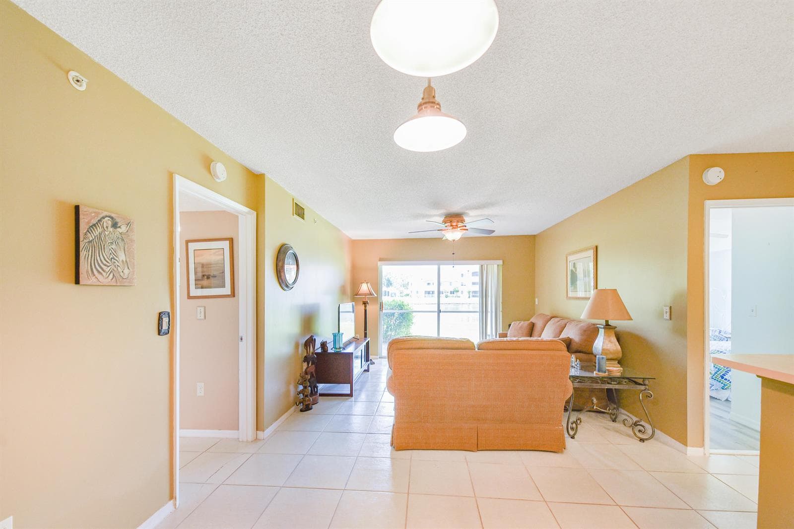 1590 S 42nd Circle # 106, Vero Beach, FL 32967 photo 4