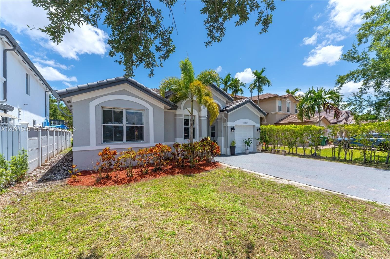 15506 SW 25th Ter, Miami, FL 33185 photo 2