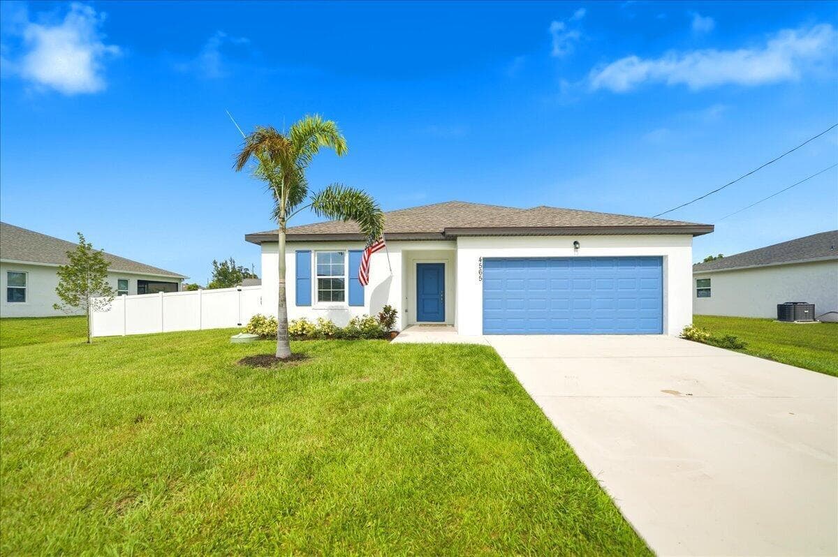 4565 SW Scope Street, Port St. Lucie, FL 34953 photo 2
