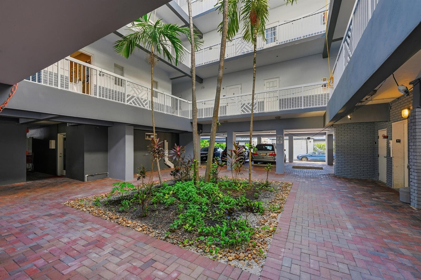 2420 SE 17th Street # 401c, Fort Lauderdale, FL 33316 photo 3