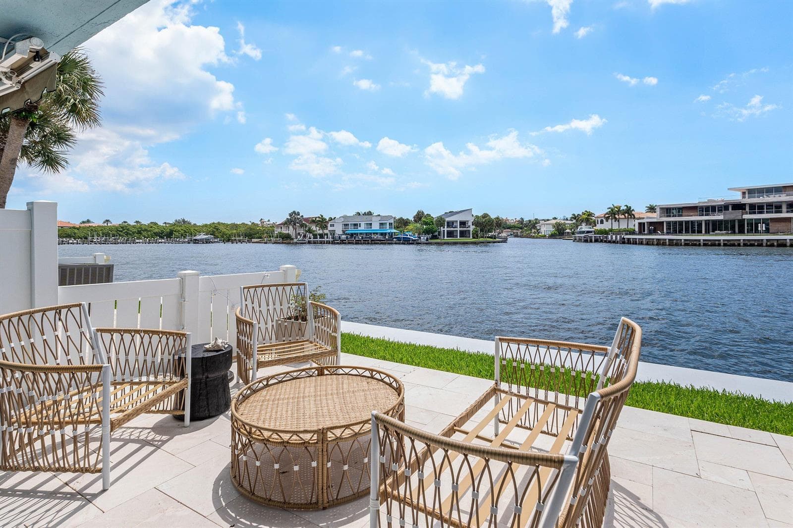 900 Jeffery Street, Boca Raton, FL 33487 photo 4