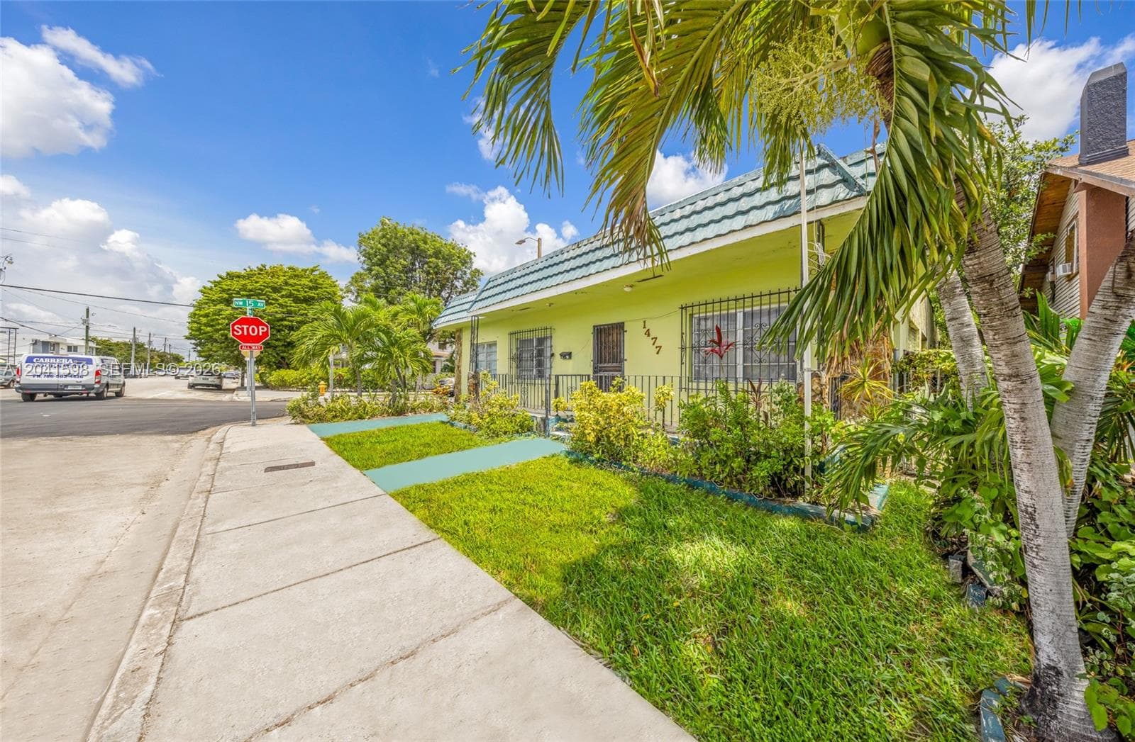 1477 NW 2nd St, Miami, FL 33125 photo 4