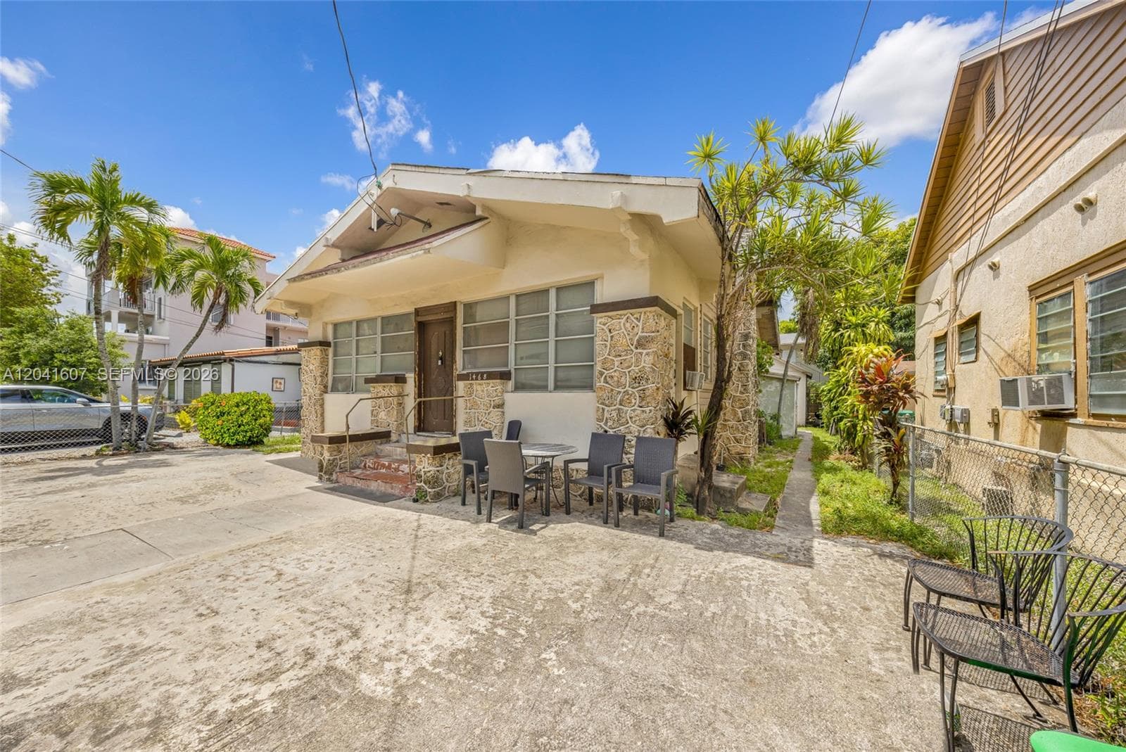 1468 SW 2nd St, Miami, FL 33135 photo 3