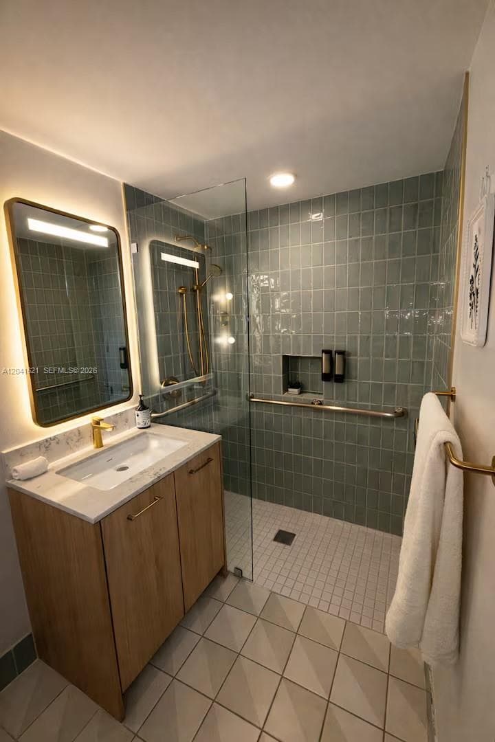 159 NE 6th St # 2606, Miami, FL 33132 photo 5