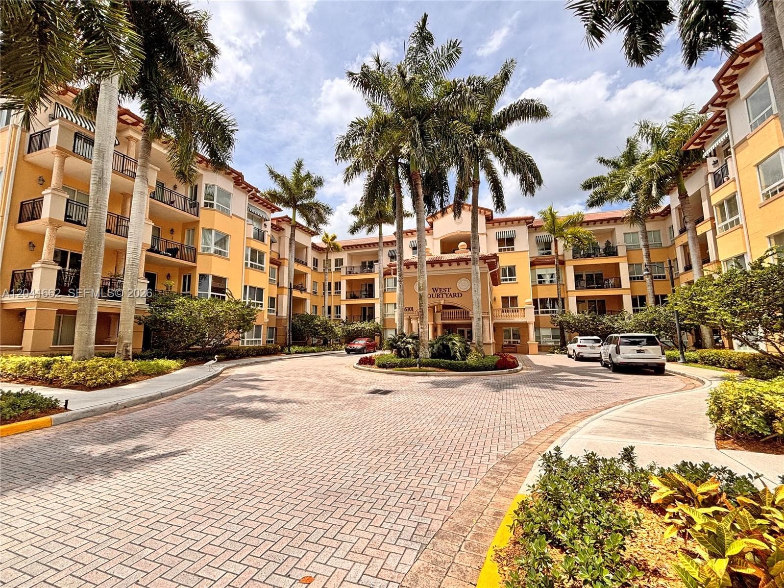 16101 Emerald Estates Dr # 155, Weston, FL 33331 photo 2