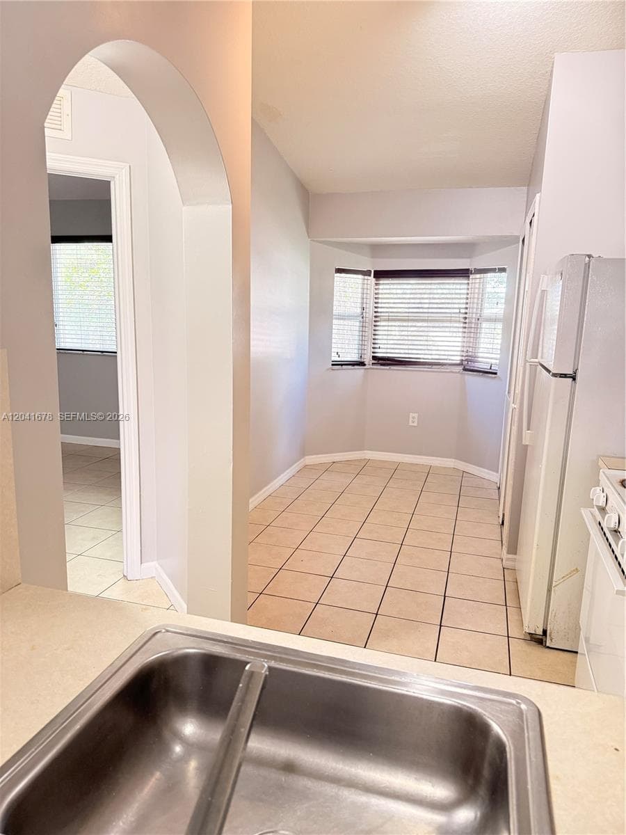 2930 SE 12th Rd # 205-31, Homestead, FL 33035 photo 5