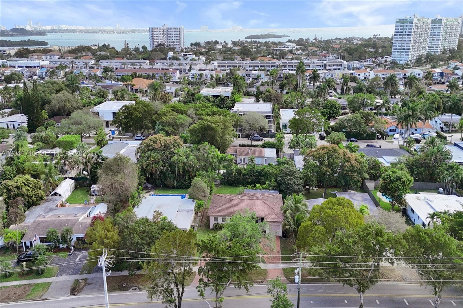 2070 Keystone Blvd, North Miami, FL 33181 photo 2