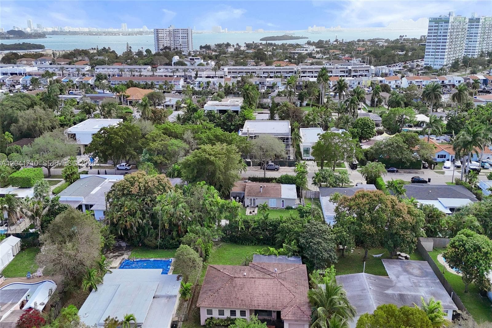 2070 Keystone Blvd, North Miami, FL 33181 photo 3