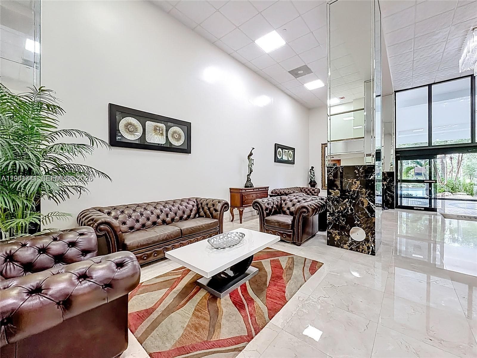 210 174th St # 405, Sunny Isles Beach, FL 33160 photo 4