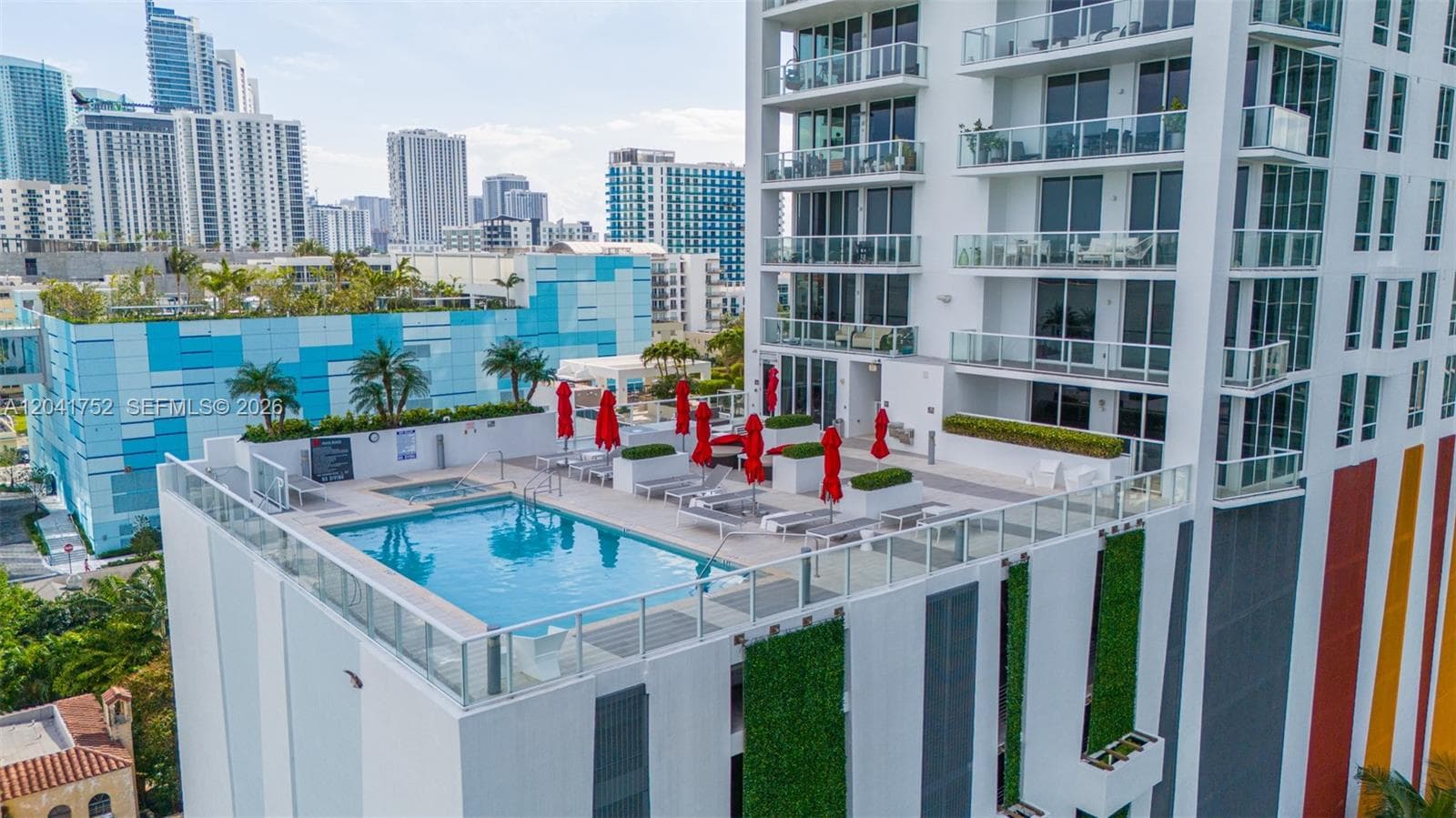 601 NE 27th St # 1001, Miami, FL 33137 photo 5