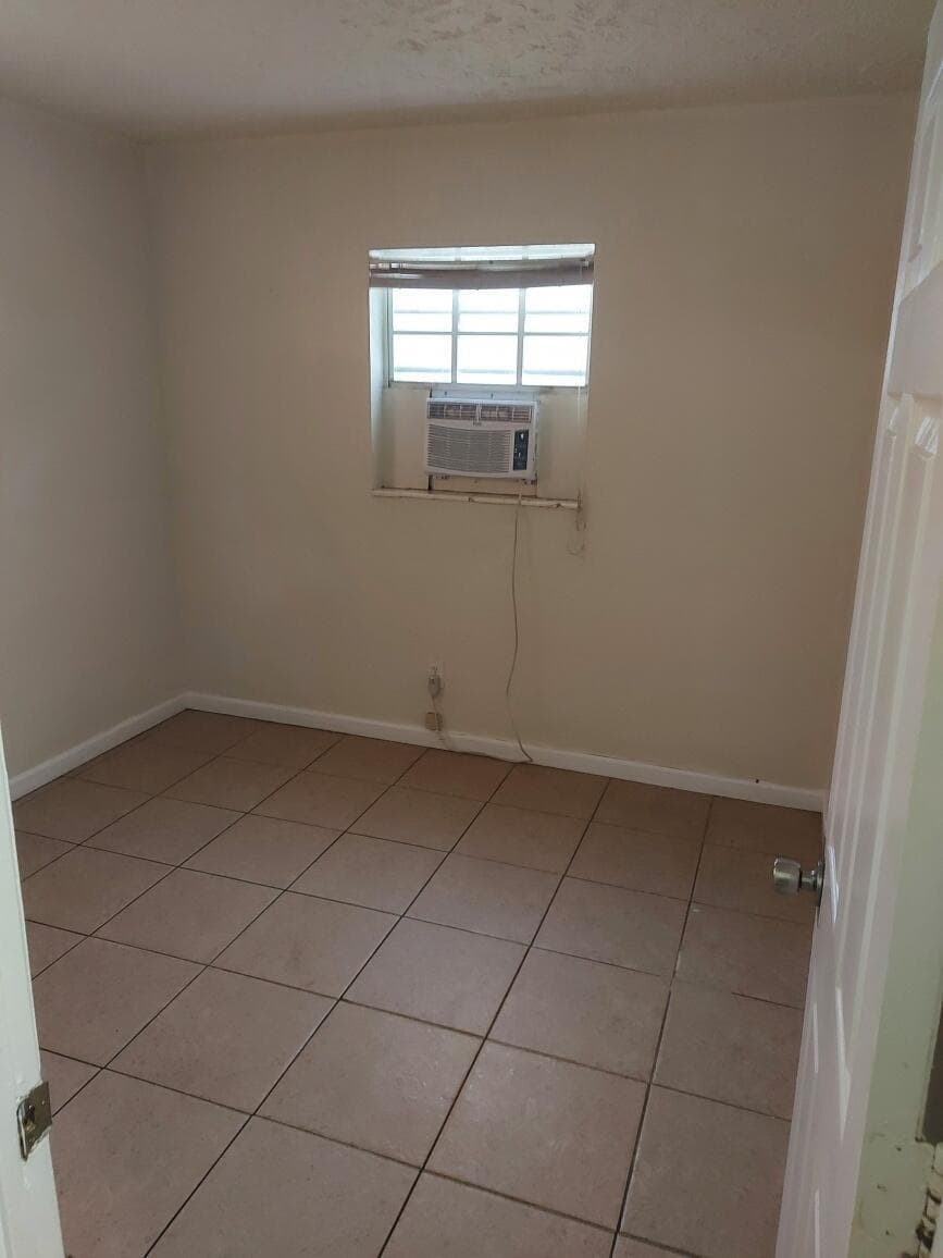 1980 Lincoln Avenue, Opa-Locka, FL 33054 photo 4