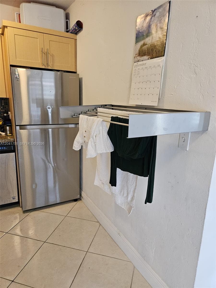7400 Harding Ave # 22, Miami Beach, FL 33141 photo 4
