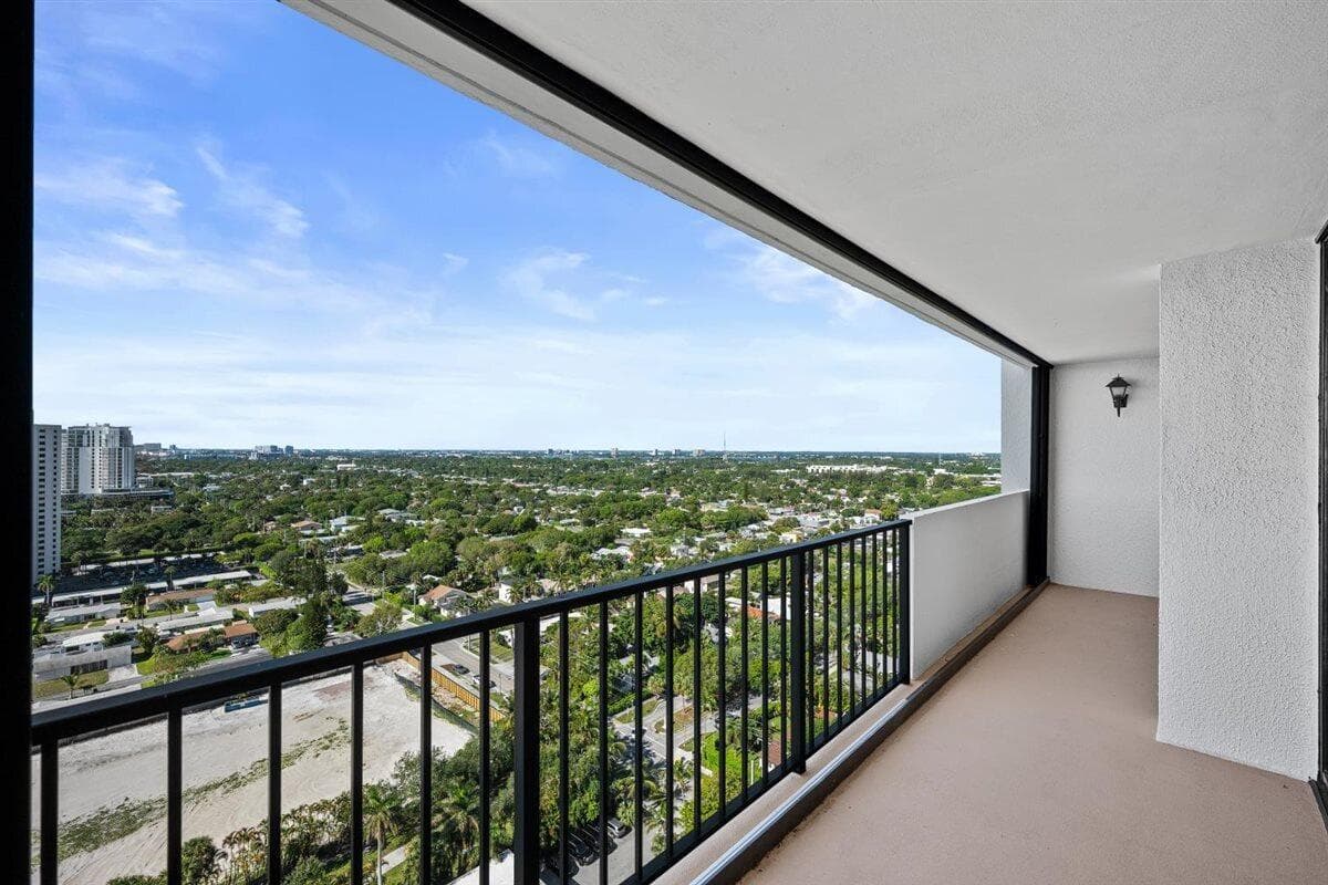 5600 N Flagler Drive # 2304, West Palm Beach, FL 33407 photo 5