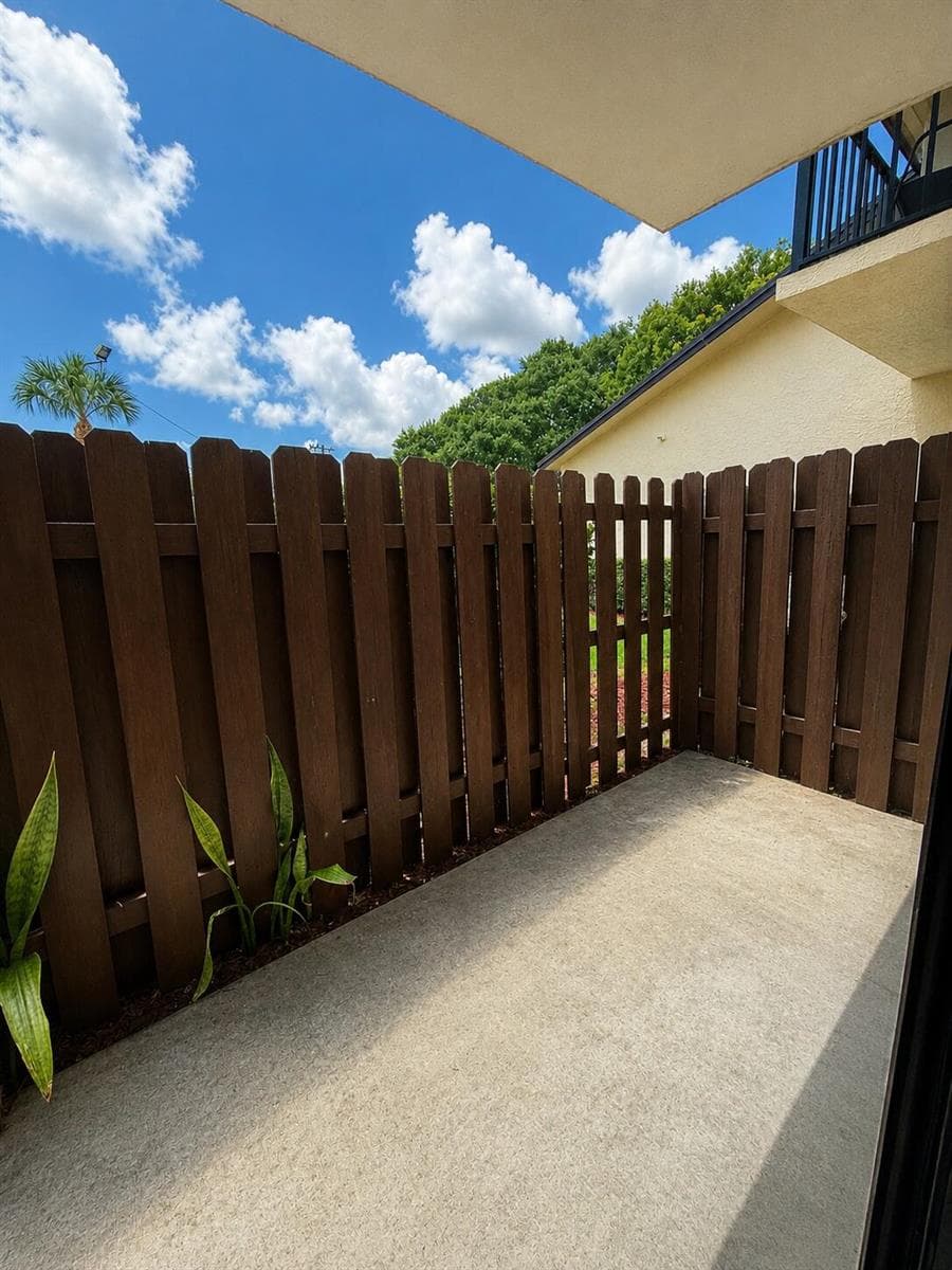 2050 Oleander Boulevard # 11-103, Fort Pierce, FL 34950 photo 3