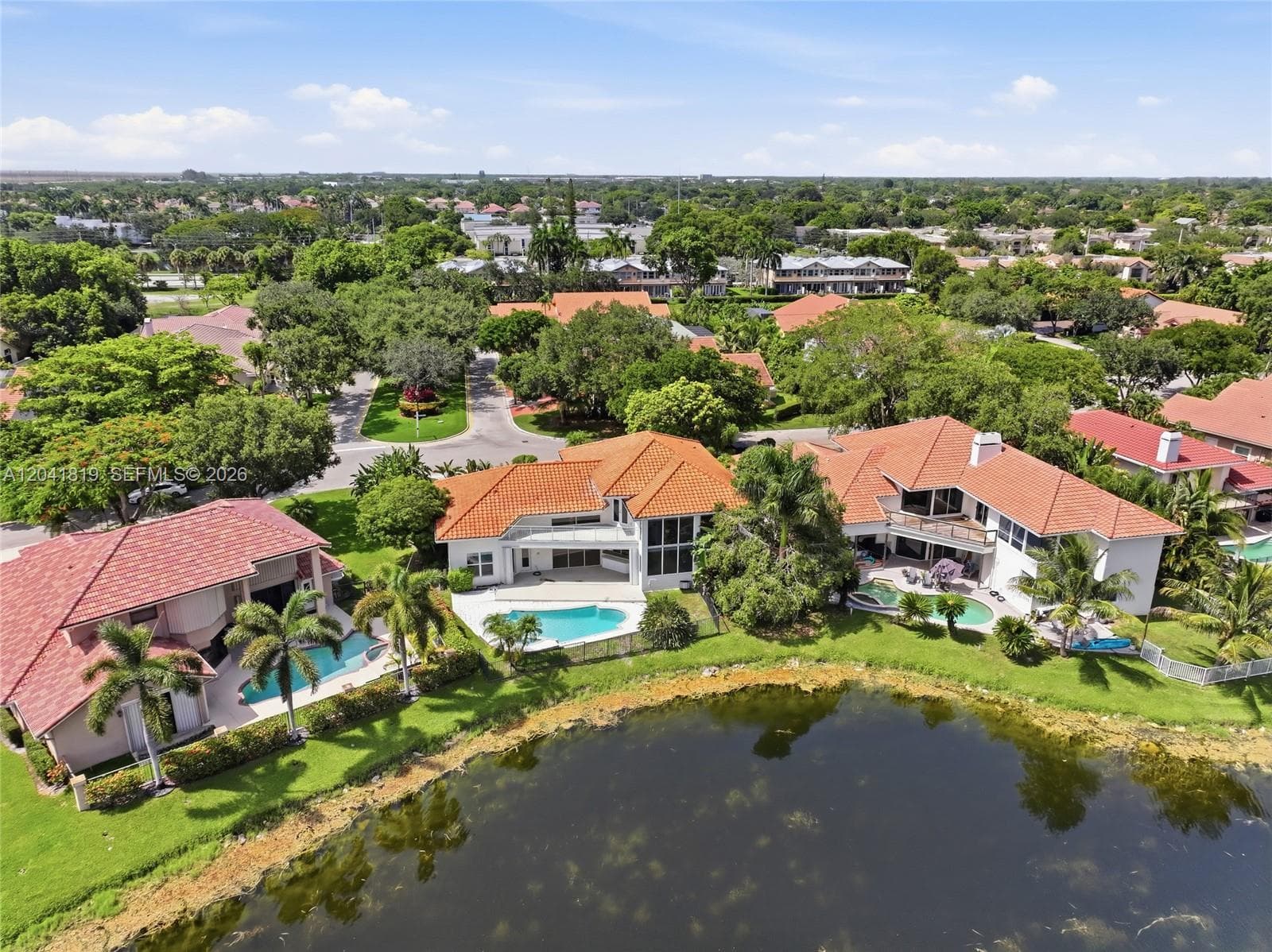 12388 Classic Dr, Coral Springs, FL 33071 photo 4