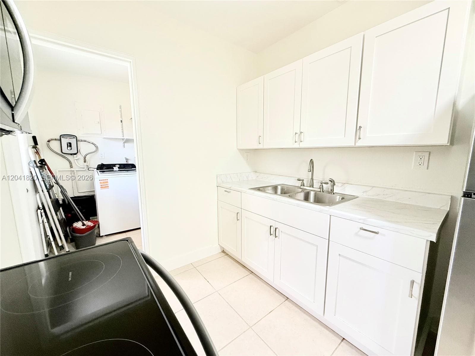 1311 N 69th Ave, Hollywood, FL 33024 photo 2