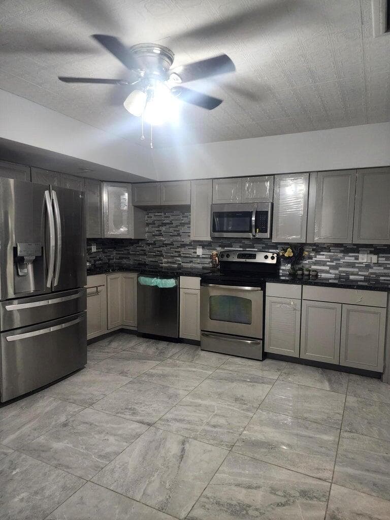 Xx81 SW 16th Street, Fort Lauderdale, FL 33312 photo 4