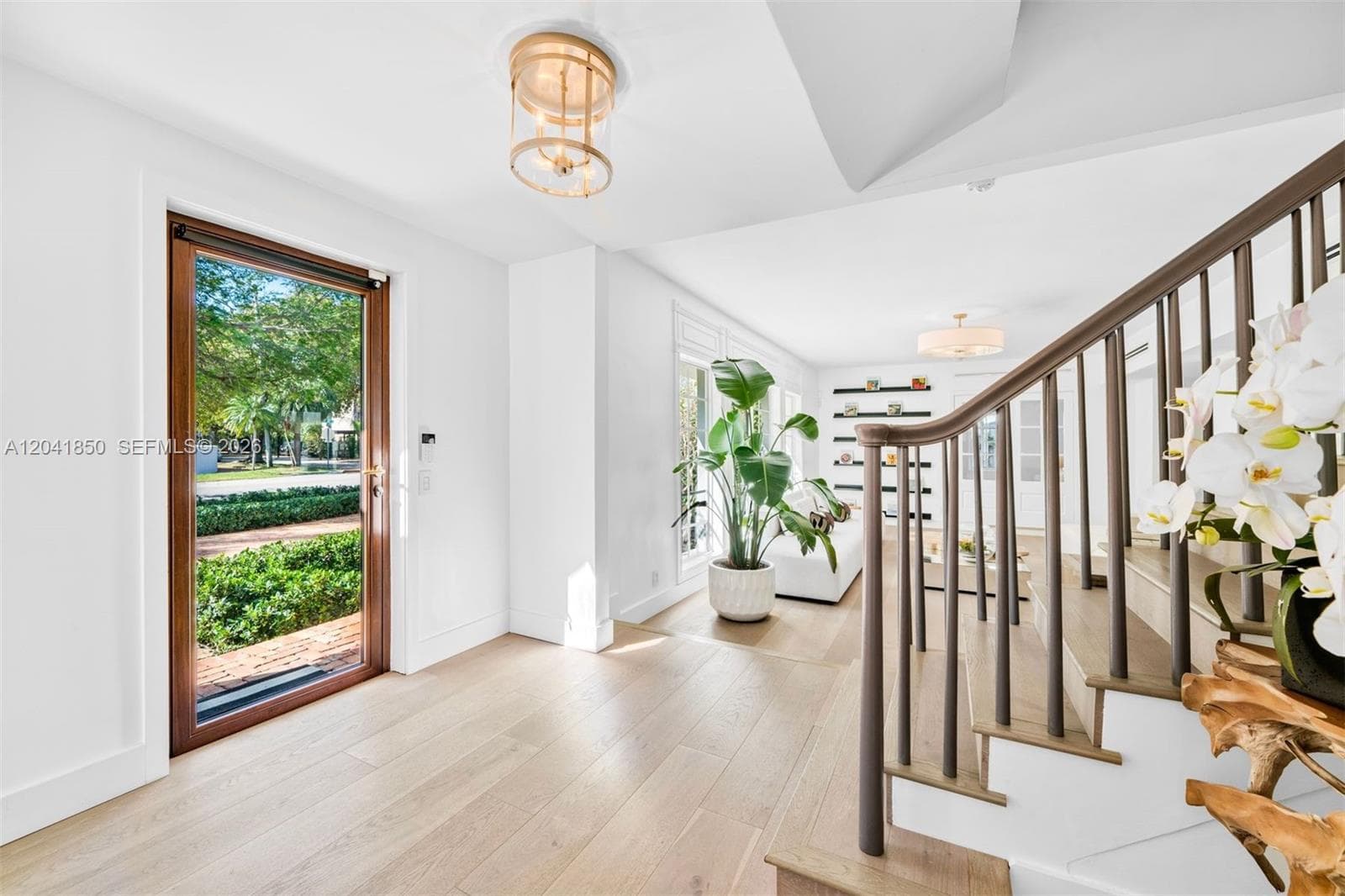 939 W 47th Ct, Miami Beach, FL 33140 photo 5