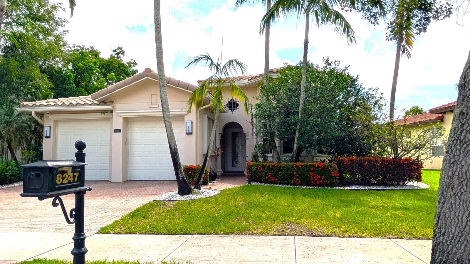 8247 NW 107th Terrace, Parkland, FL 33076 photo 3