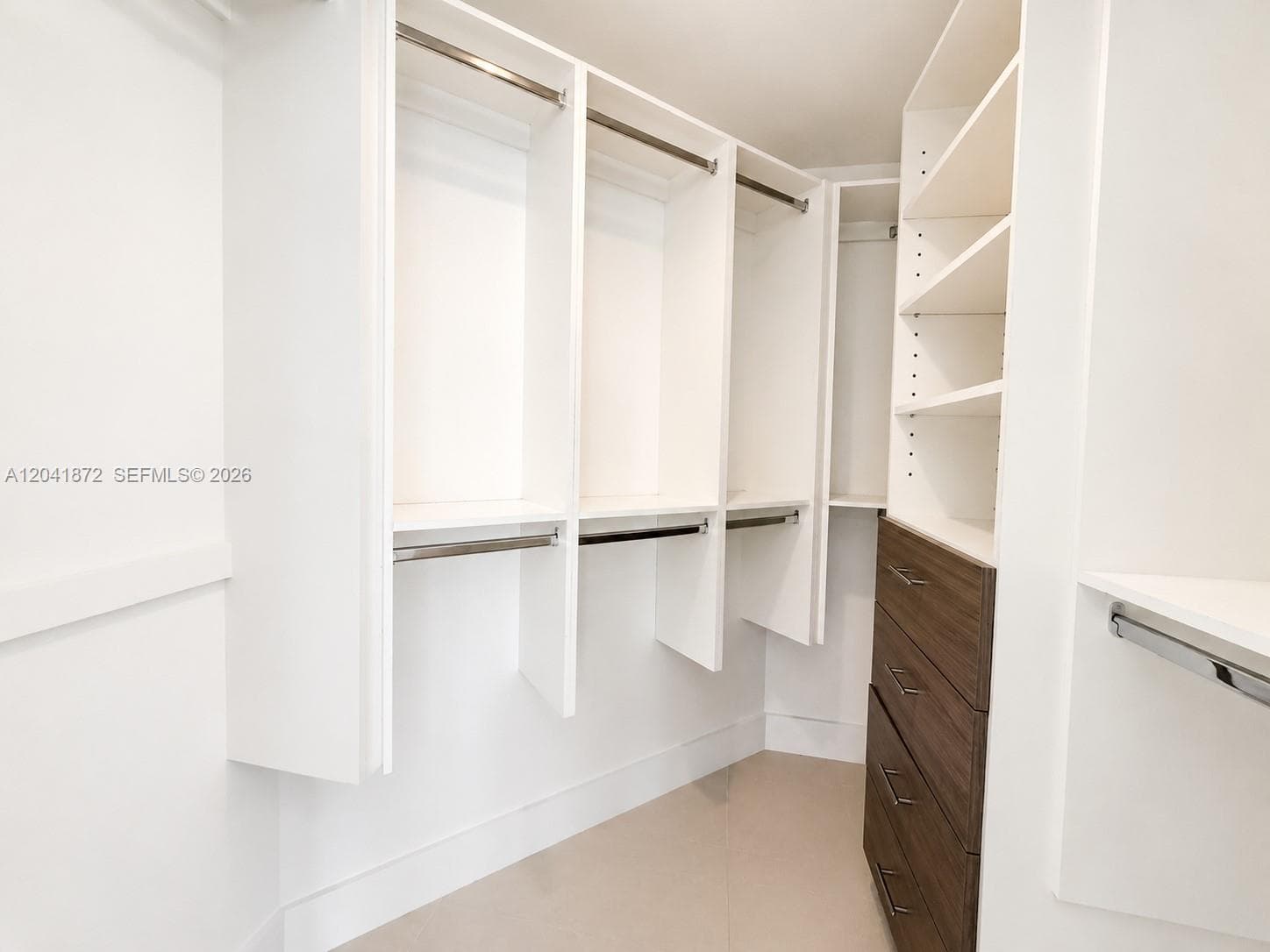 1010 SW 2nd Ave # 1504, Miami, FL 33130 photo 5