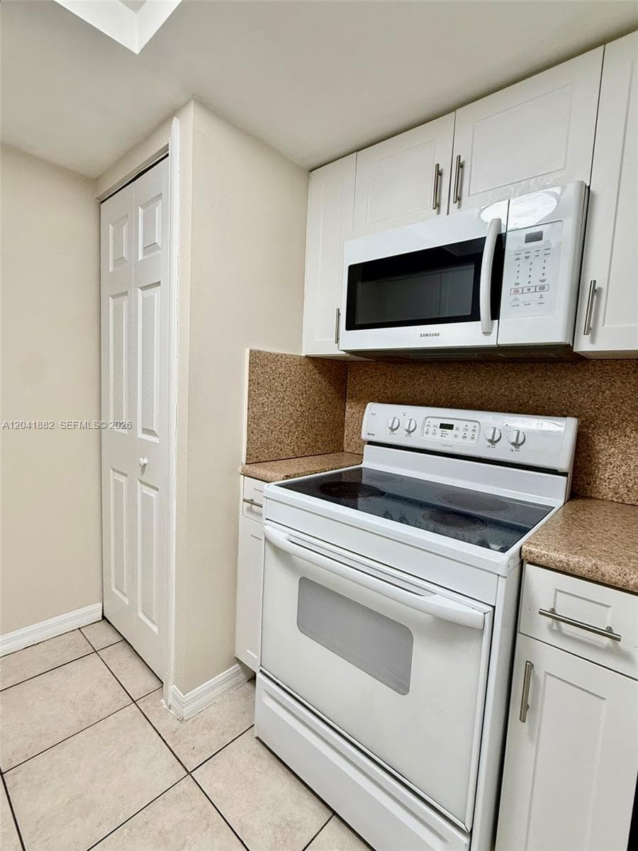 2475 NW 16th Street Rd # 418, Miami, FL 33125 photo 5