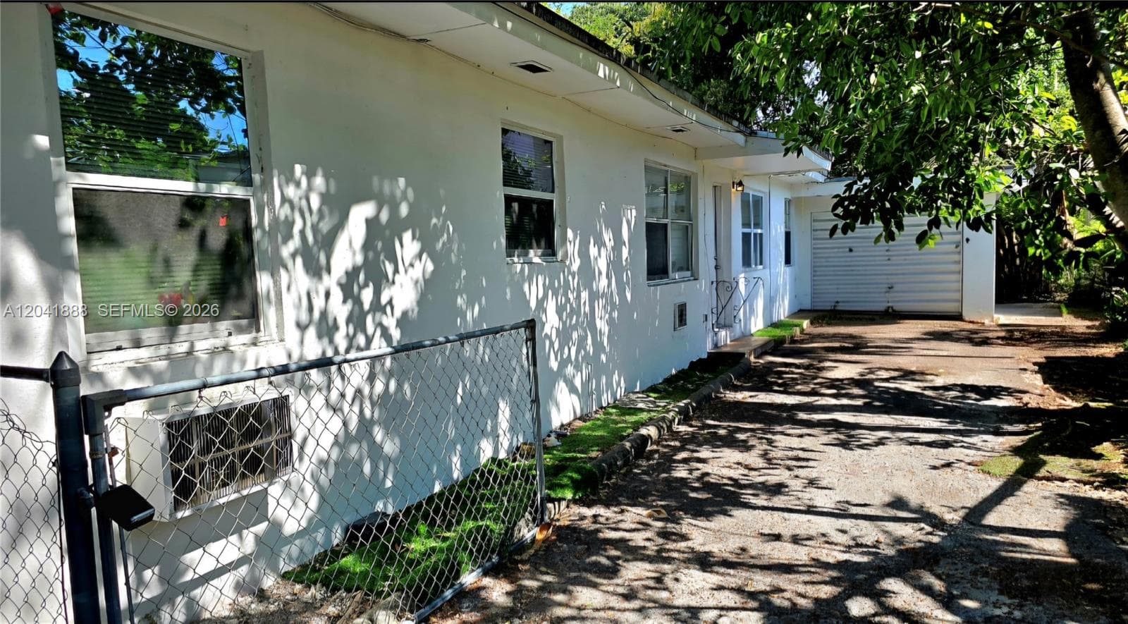 241 NW 32nd St, Miami, FL 33127 photo 4