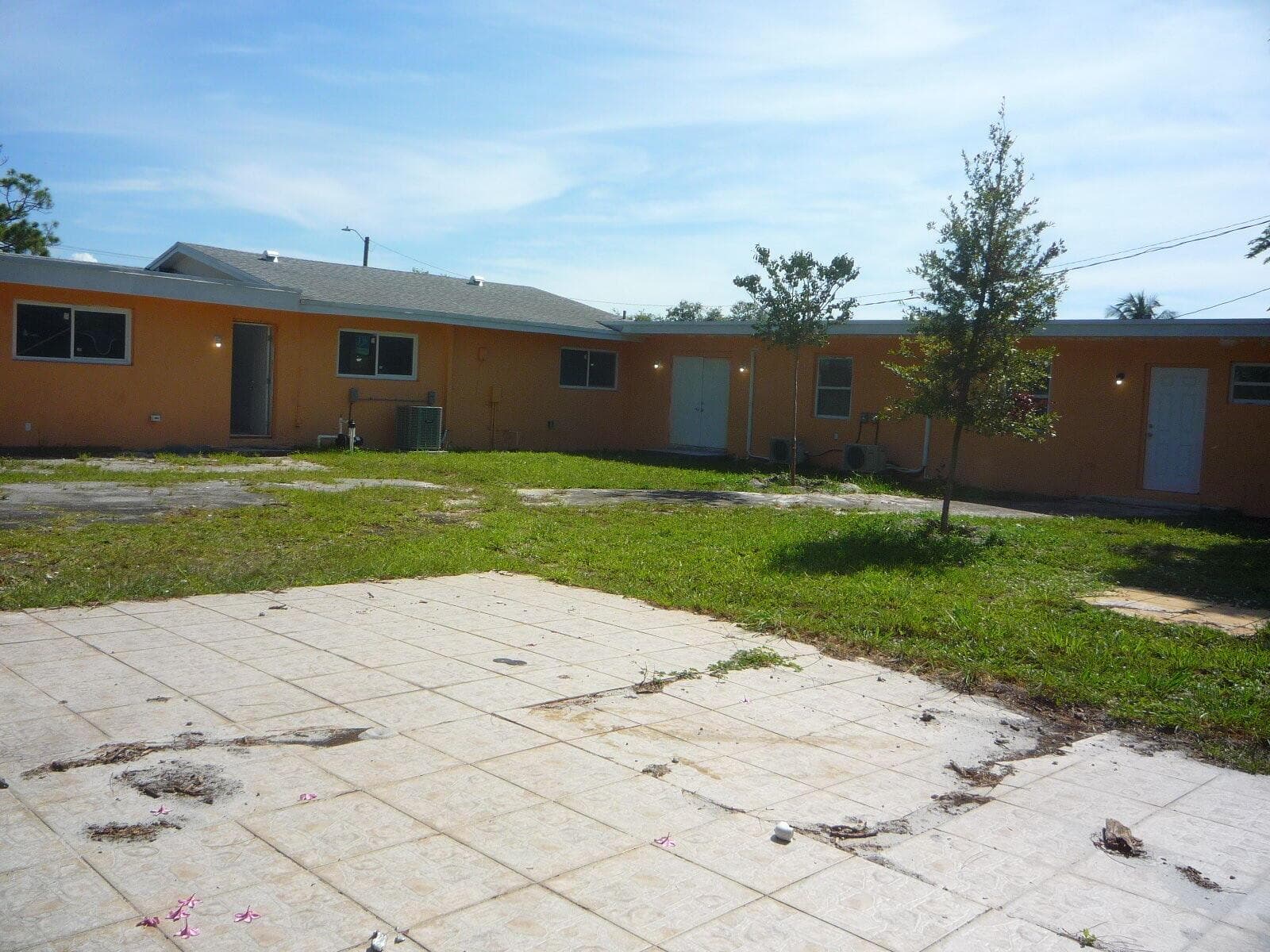 2162 NW 28th Street, Oakland Park, FL 33311 photo 3