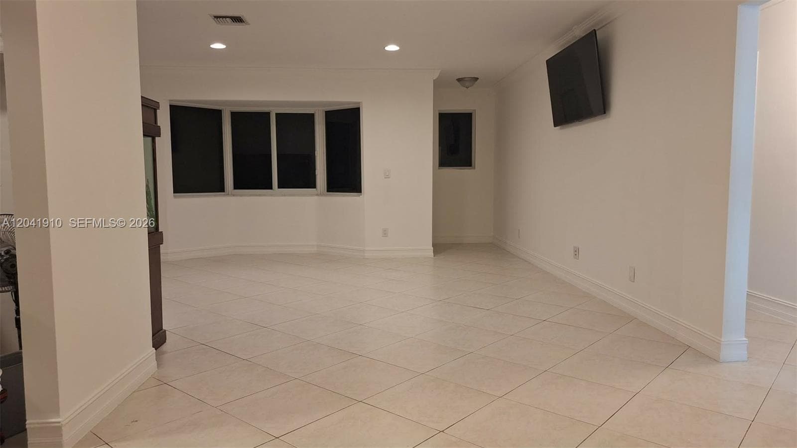 1800 N 55th Ave, Hollywood, FL 33021 photo 2