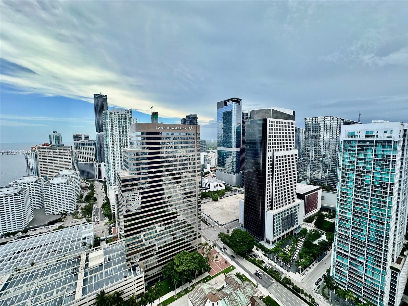 495 Brickell Ave # 4011, Miami, FL 33131 photo 3