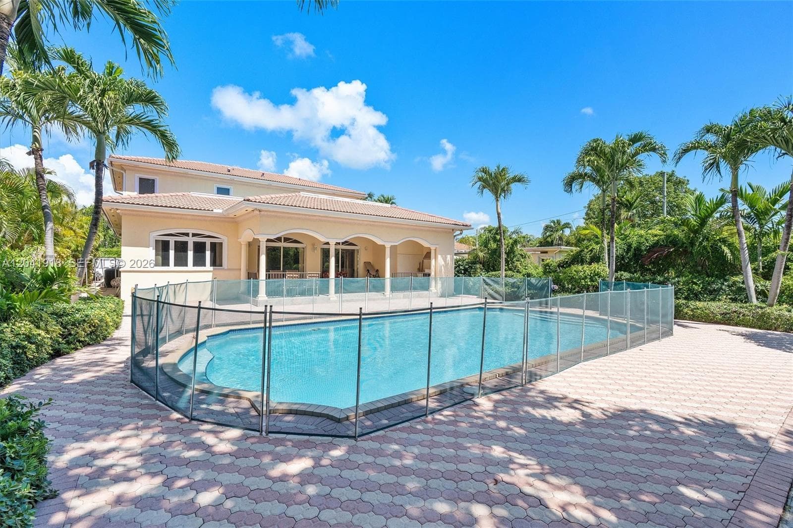 3765 Prairie Ave # 3765, Miami Beach, FL 33140 photo 3