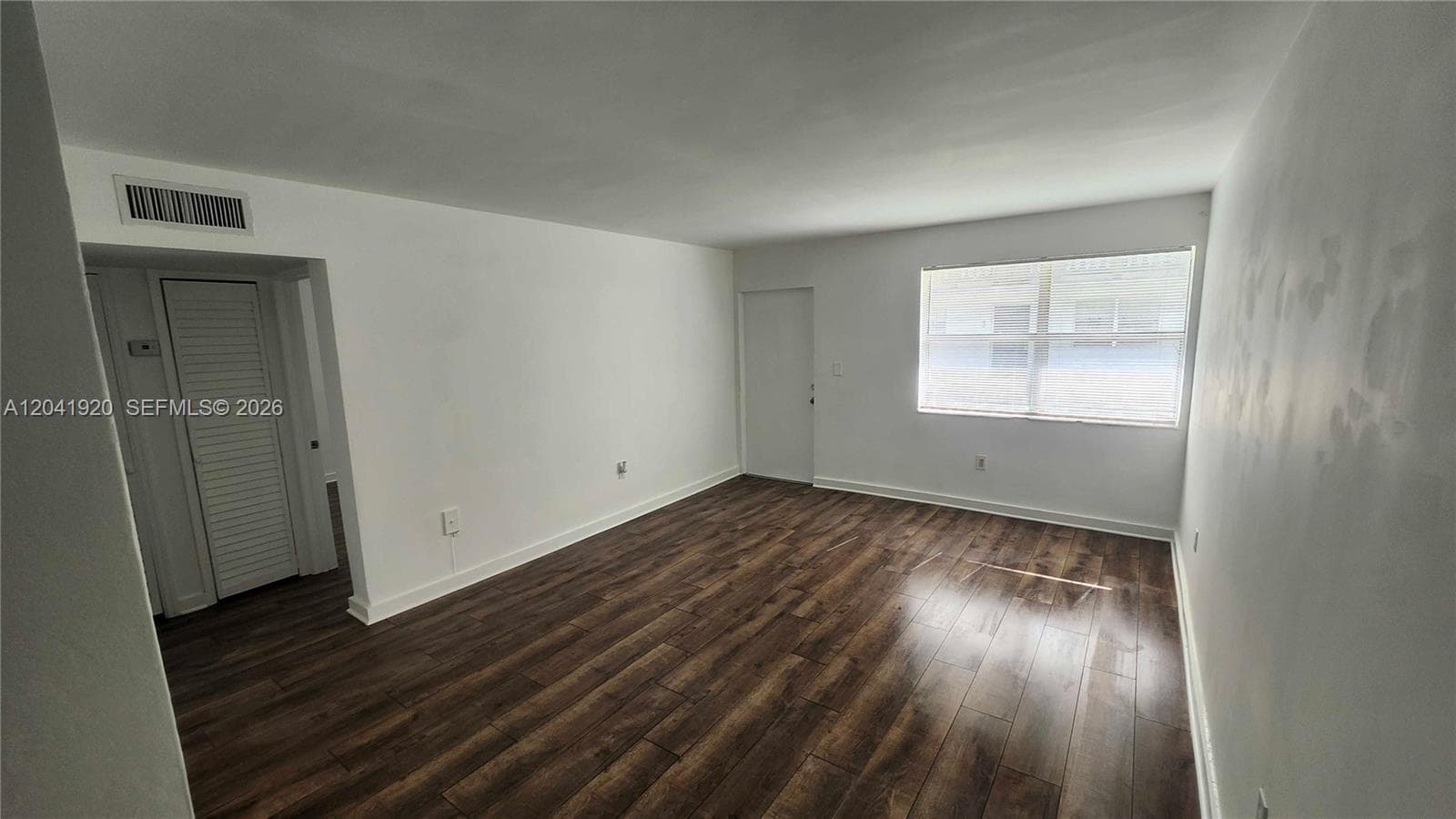 111 NW 152nd St # 11, Miami, FL 33169 photo 4