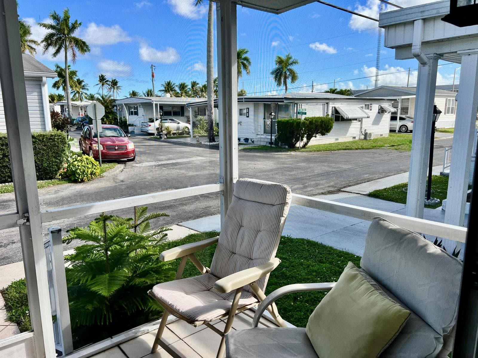 1552 S 33rd Road, Hollywood, FL 33021 photo 2