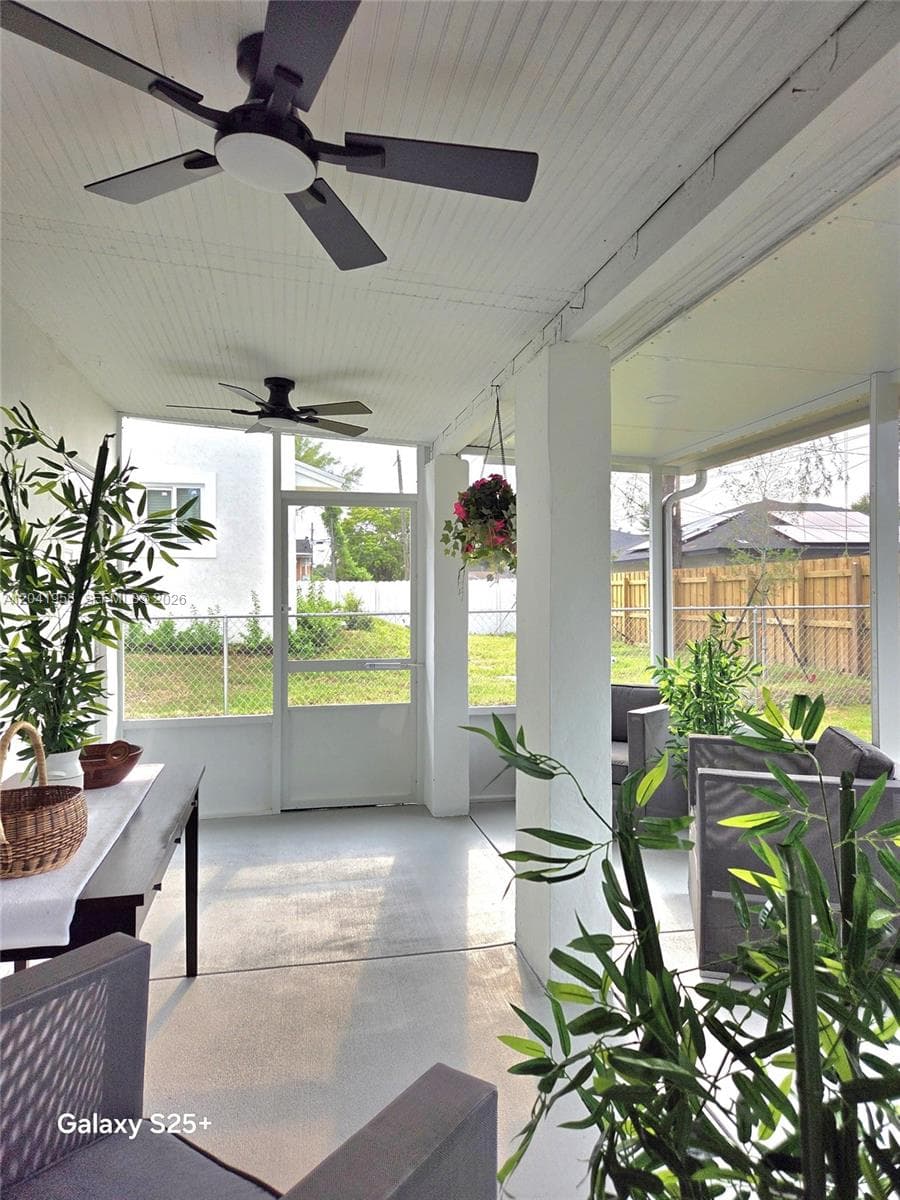 1321 NW 82nd St, Miami, FL 33147 photo 4