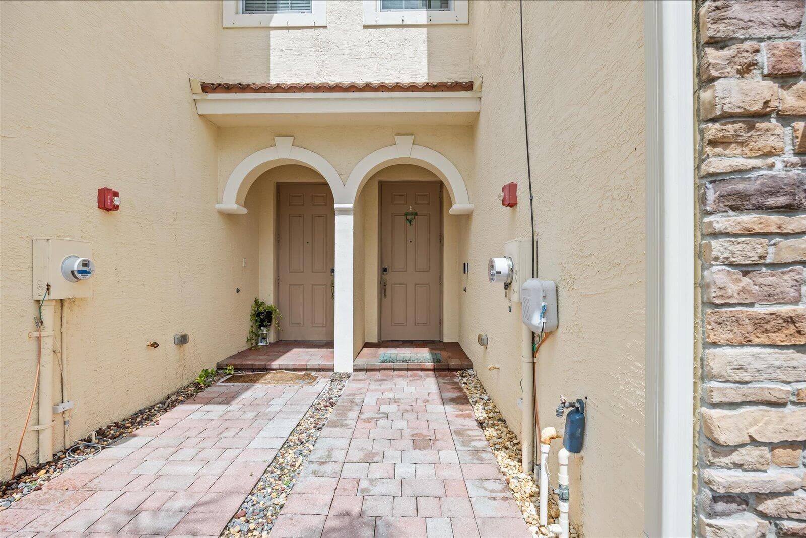 9500 SW Otter Lane, Stuart, FL 34997 photo 3
