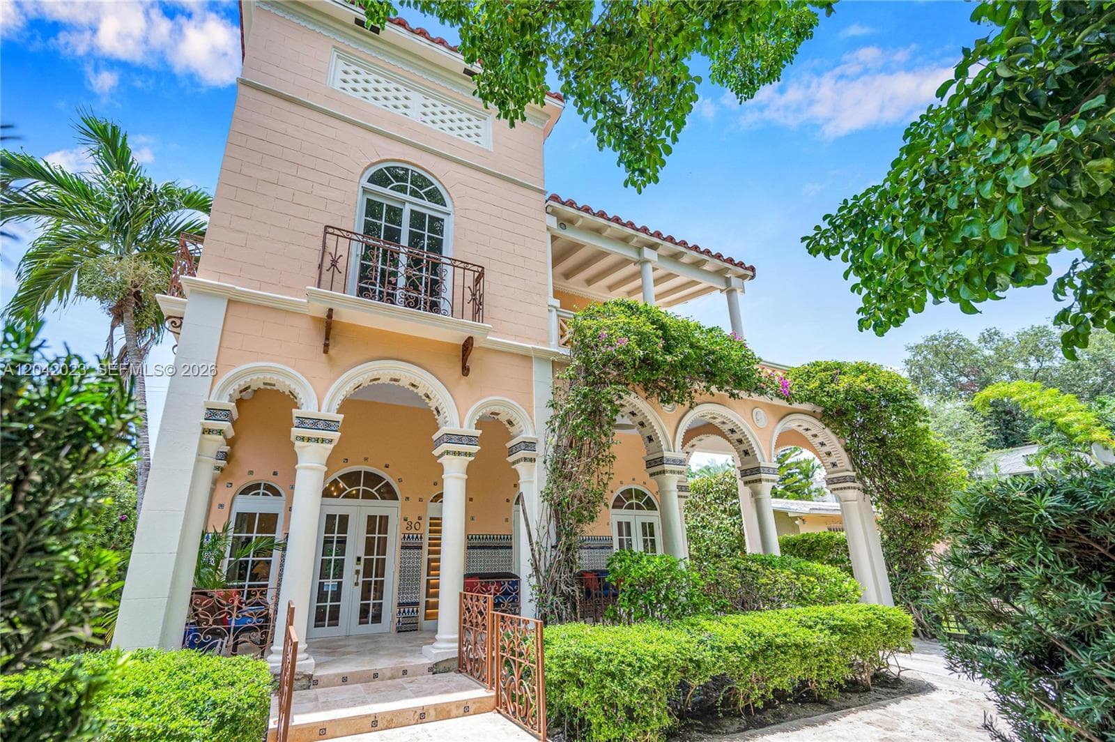30 NE 44th St, Miami, FL 33137 photo 4