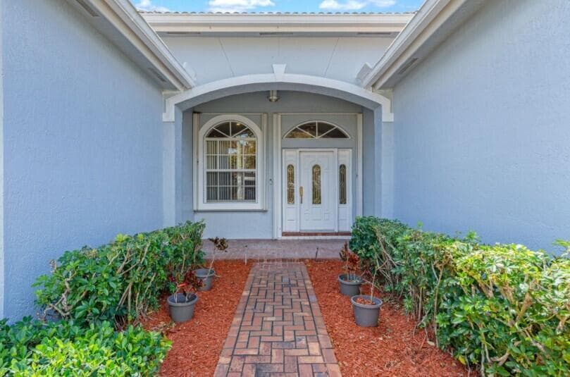 2570 SE 4th Place, Homestead, FL 33033 photo 5
