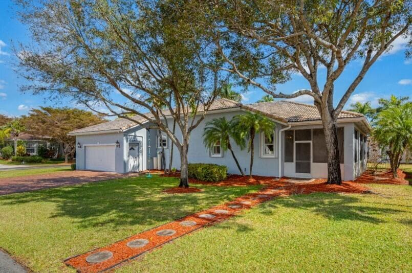 2570 SE 4th Place, Homestead, FL 33033 photo 4