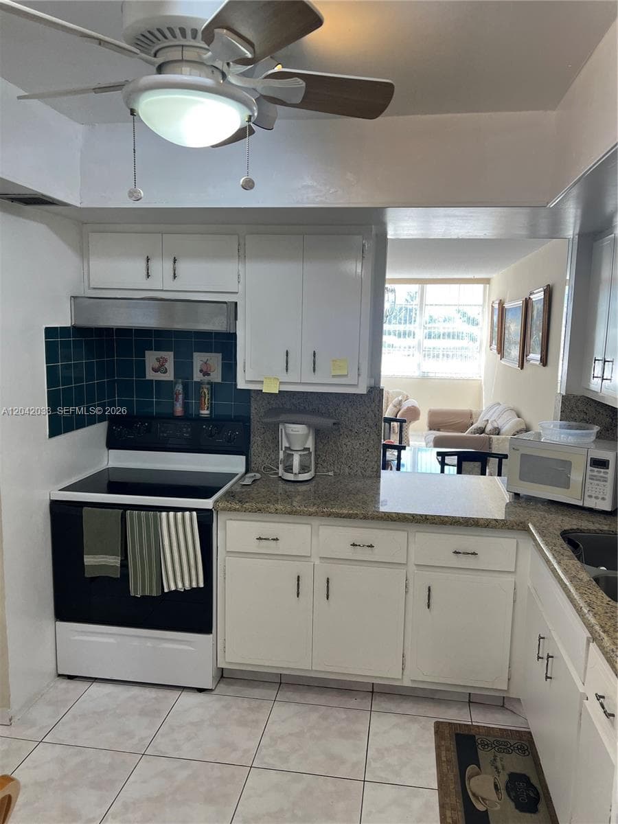 1351 NE Miami Gardens Dr # 222E, Miami, FL 33179 photo 3