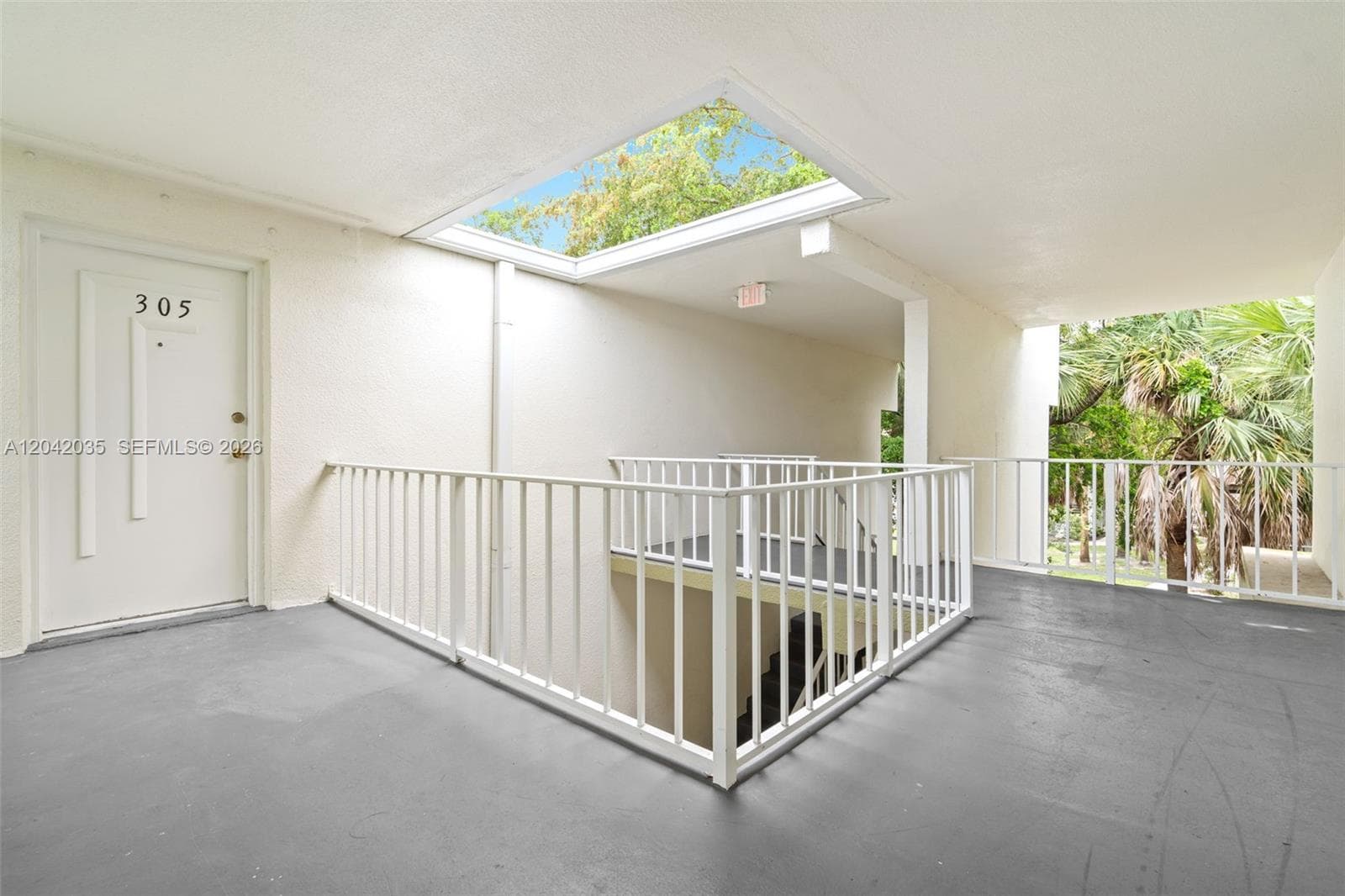4215 N University Dr # 305, Sunrise, FL 33351 photo 3