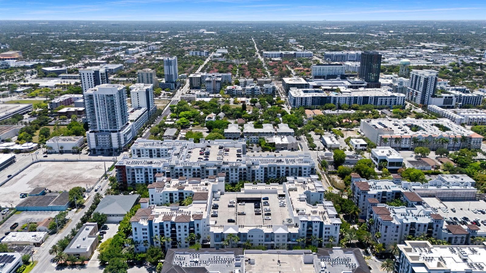 441 NE 5th Avenue # 5, Fort Lauderdale, FL 33301 photo 2