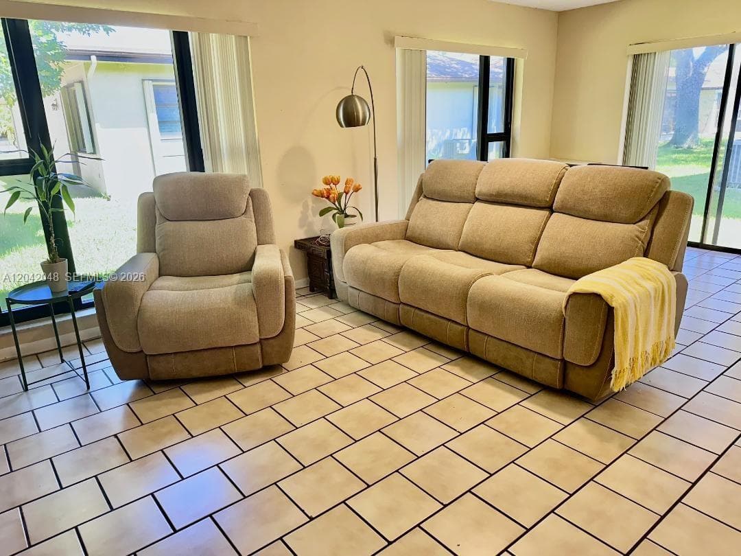 1714 SW 20th Ter, Deerfield Beach, FL 33442 photo 4