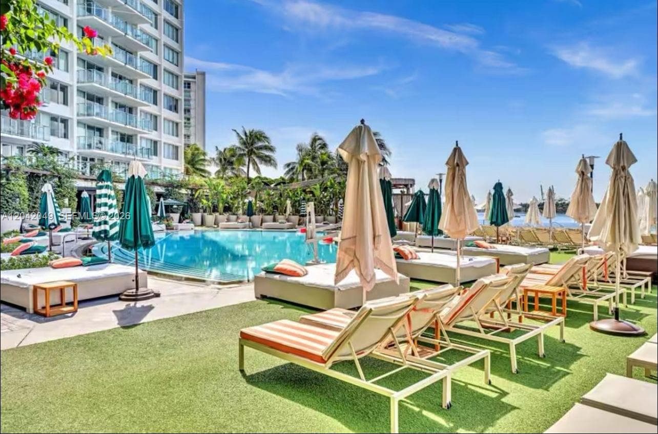 1100 West Ave # 1007, Miami Beach, FL 33139 photo 2