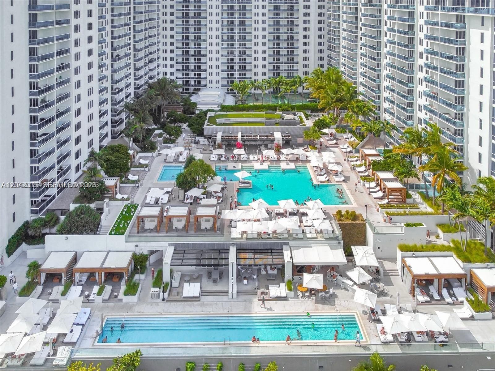 2301 Collins Ave # 420, Miami Beach, FL 33139 photo 2