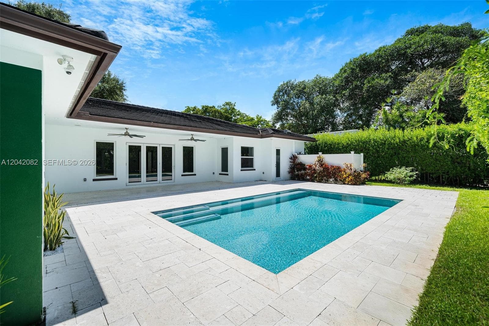 511 Madeira Ave, Coral Gables, FL 33134 photo 3