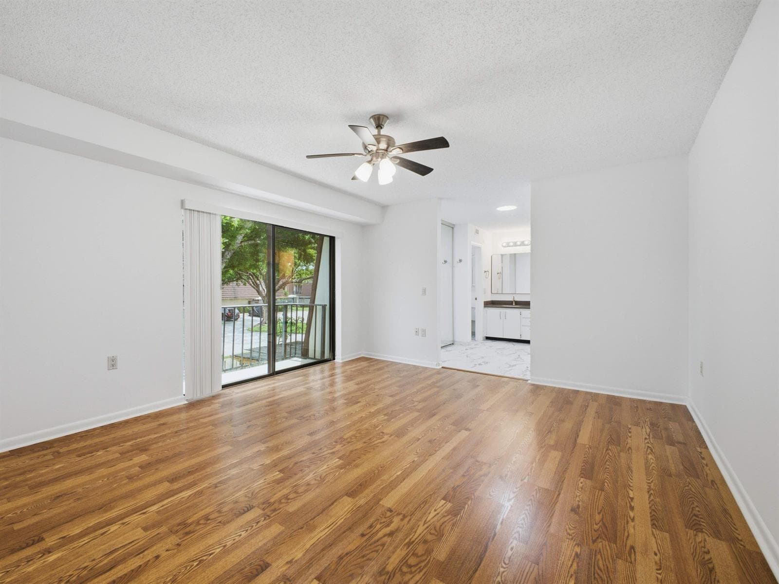 2213 22nd Lane, Palm Beach Gardens, FL 33418 photo 4